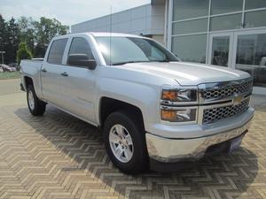  Chevrolet Silverado  LT in Alliance, OH