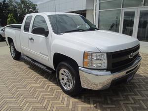  Chevrolet Silverado  LT in Alliance, OH