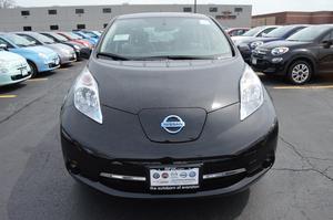  Nissan LEAF S in Evanston, IL