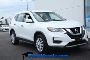  Nissan Rogue S in Pittsburgh, PA