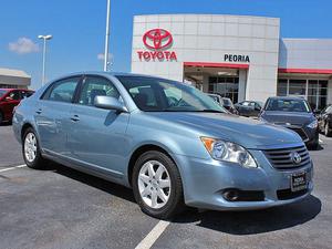  Toyota Avalon Limited in Peoria, IL