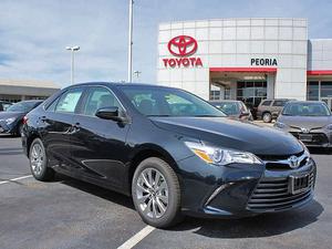  Toyota Camry XLE in Peoria, IL