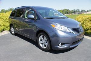  Toyota Sienna LE in Wilson, NC