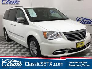  Chrysler Town & Country Touring-L in Beaumont, TX