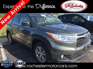  Toyota Highlander LE in Rochester, MN