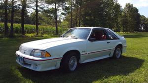  Ford Mustang GT