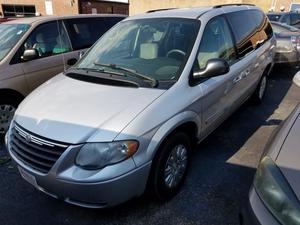  Chrysler Town & Country LX in Saint Louis, MO