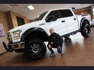  Ford F-150 XLT Custom Lift 4X4 in North Canton, OH