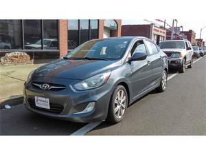  Hyundai Accent GLS in Saint Louis, MO