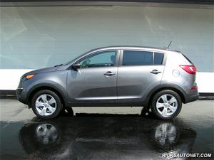  Kia Sportage LX in Cedar Rapids, IA