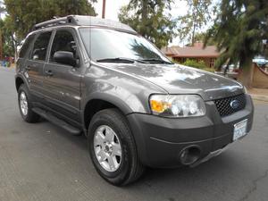  Ford Escape XLT in Reseda, CA