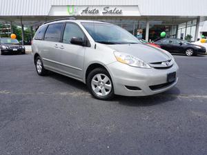  Toyota Sienna LE For Sale In Deptford Township |