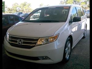  Honda Odyssey Touring in Winnetka, IL