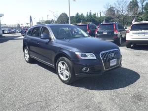  Audi Q5 2.0T quattro Premium Plu in Rockville Centre,