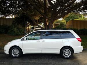  Toyota Sienna XLE in Ventura, CA