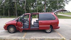  Chrysler Town & Country LXi For Sale In Rolling Meadows