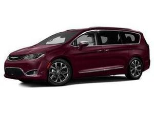  Chrysler Pacifica Touring-L For Sale In Wisconsin