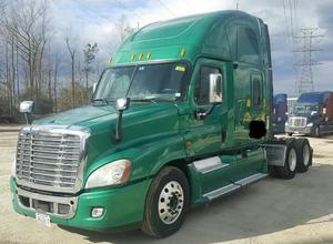  Freightliner Cascadia 125 Trucks