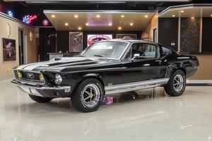  Ford Mustang Fastback GT
