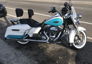  Harley Davidson Flhr Road King