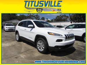  Jeep Cherokee Latitude FWD in Titusville, FL