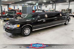  Lincoln Town Car Executive By Royale