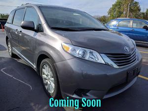  Toyota Sienna LE 7 Passenger in Rochester, NY