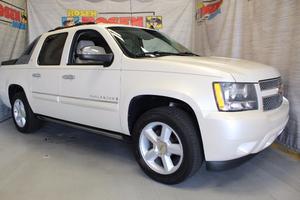  Chevrolet Avalanche LS in Milwaukee, WI