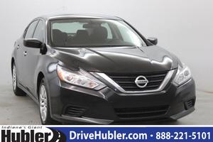  Nissan Altima 4dr Sdn I4 in Indianapolis, IN