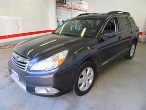  Subaru Outback 2.5i Limited in Little Ferry, NJ