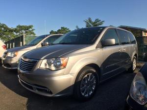 Chrysler Town & Country Touring For Sale In Levittown |
