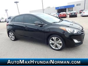  Hyundai Elantra in Norman, OK