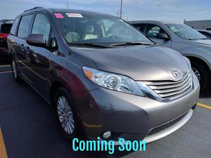  Toyota Sienna XLE 7-Passenger Auto Acc in Rochester, NY