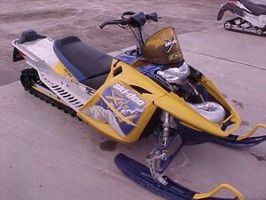  Ski-Doo Summit X RS 159