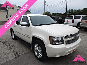  Chevrolet Suburban LS  in Green Bay, WI