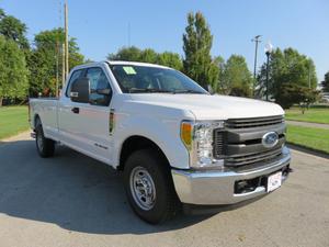  Ford F-250 XL in Louisville, KY