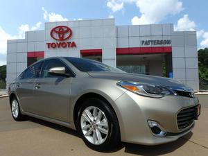  Toyota Avalon XLE in Marshall, TX