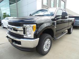  Ford F-350 FX4 SPR PU SRW in Mentor, OH