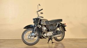  Honda CA160 Dream