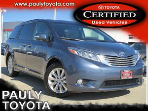 Toyota Sienna Limited Premium in Crystal Lake, IL