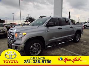  Toyota Tundra 4WD SR5 CrewMax 5.5' Bed in League City,