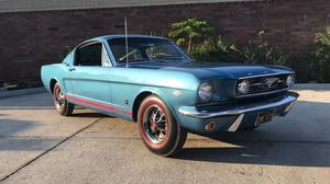  Ford Mustang GT Fastback