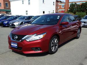  Nissan Altima 2.5 SV Sedan in Fall River, MA