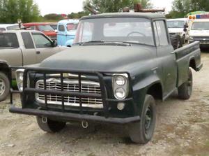  International B Ton 4X4 Pickup