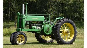  John Deere A