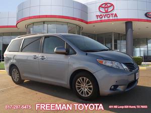  Toyota Sienna XLE 8-Passenger in Hurst, TX