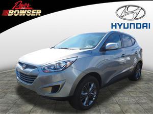  Hyundai Tucson GLS in Beaver Falls, PA