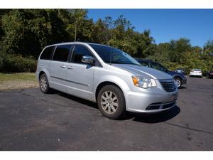  Chrysler Town & Country Touring-L in Old Saybrook, CT