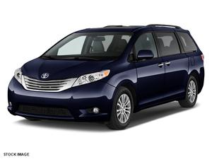  Toyota Sienna XLE in Lakewood, NJ