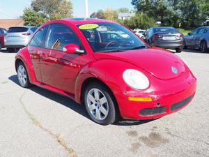  Volkswagen New Beetle 2.5 in Erie, PA